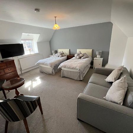 Old Selden Farm B&B Clapham  Экстерьер фото