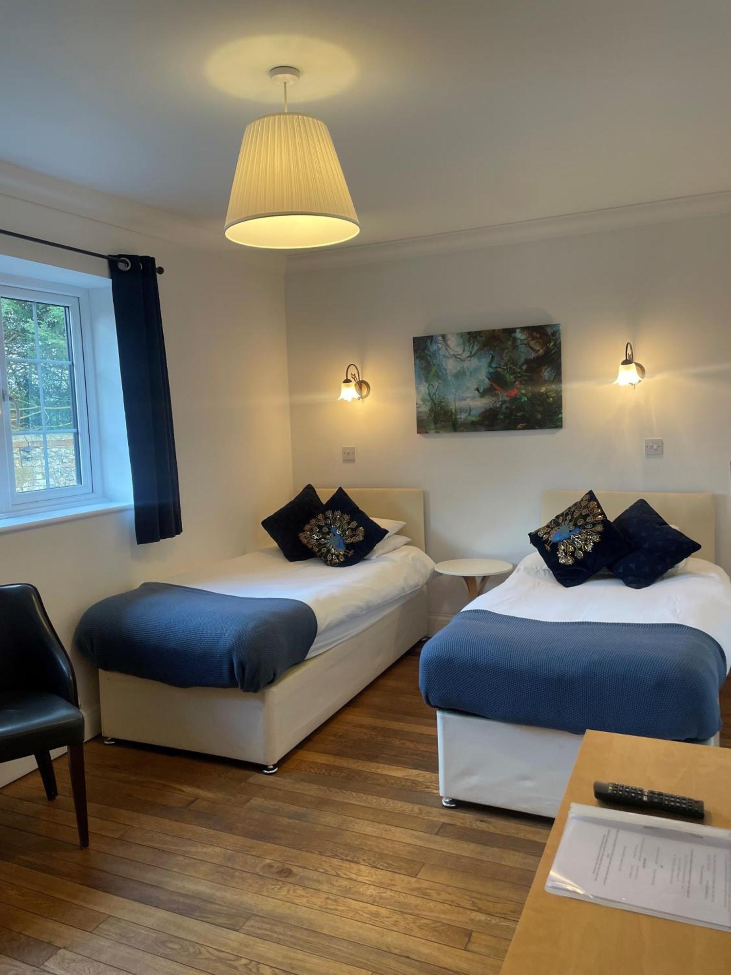 Old Selden Farm B&B Clapham  Экстерьер фото