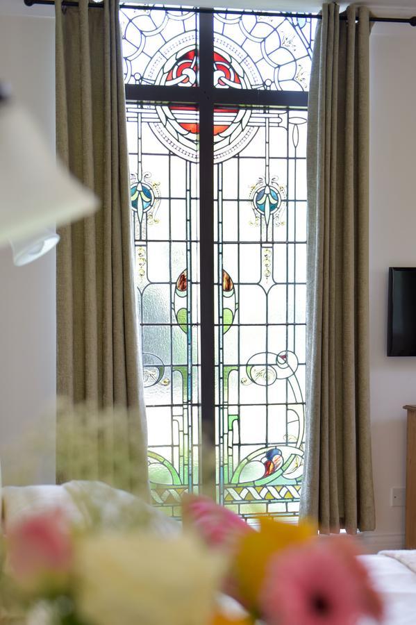 Old Selden Farm B&B Clapham  Экстерьер фото