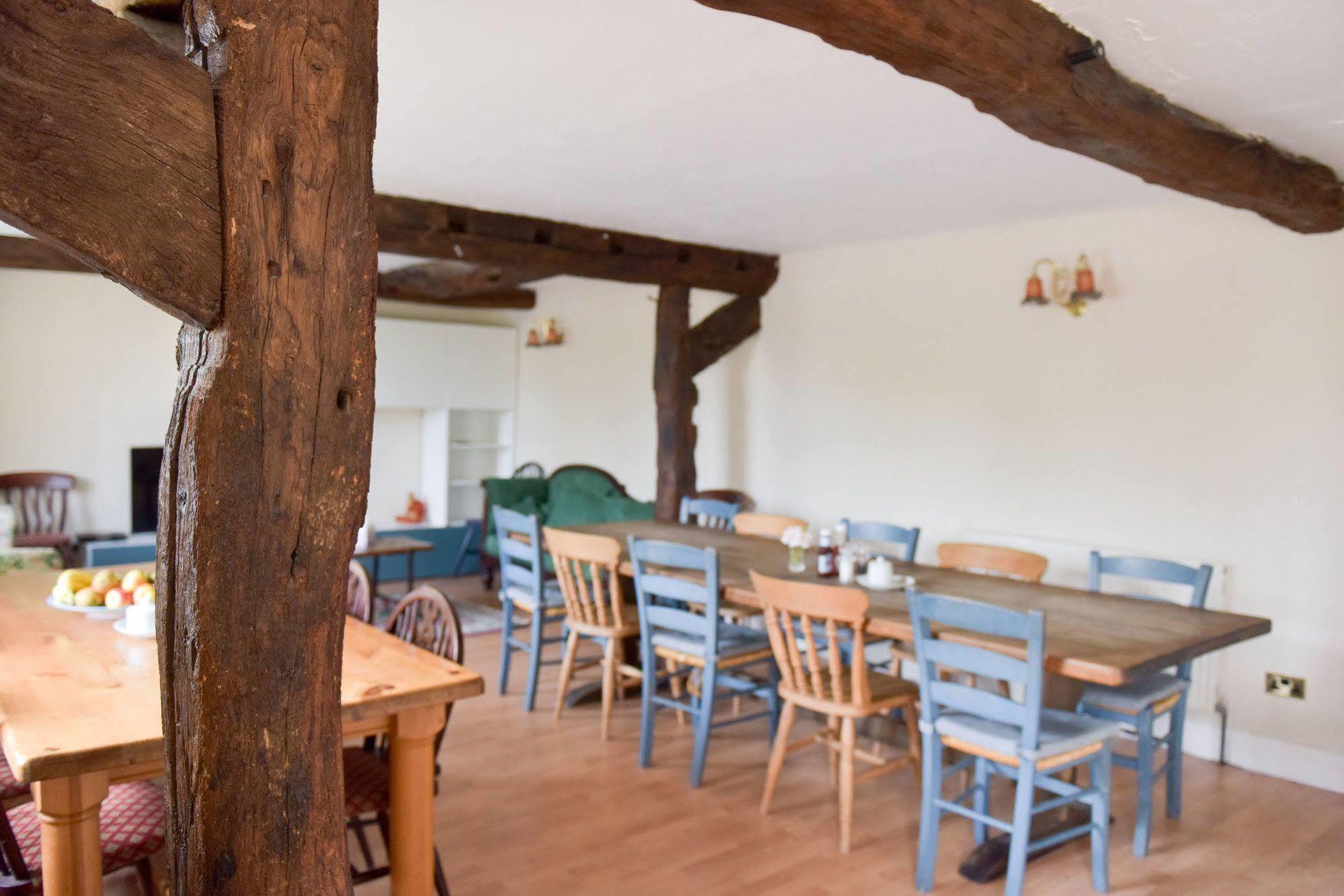 Old Selden Farm B&B Clapham  Экстерьер фото