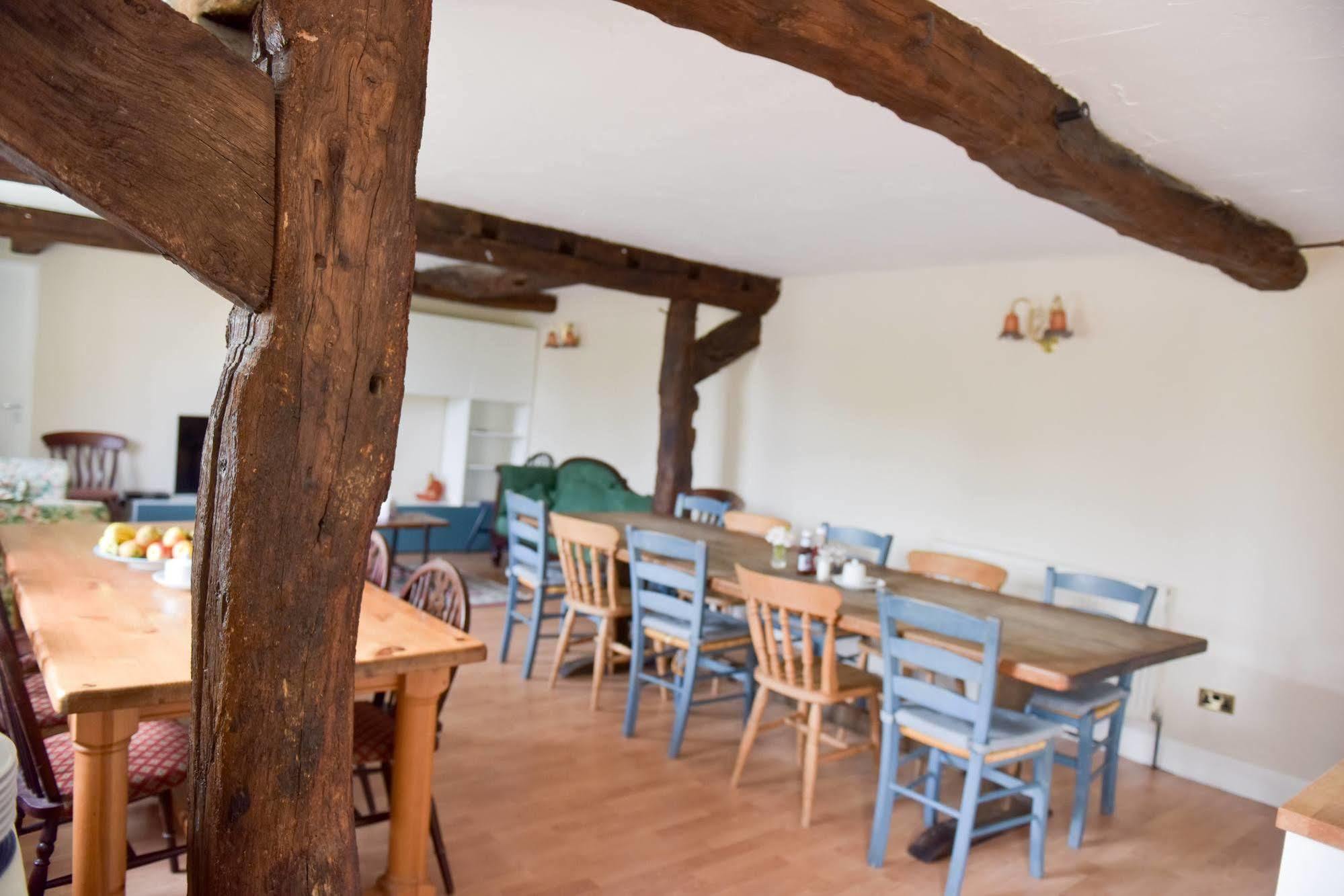 Old Selden Farm B&B Clapham  Экстерьер фото