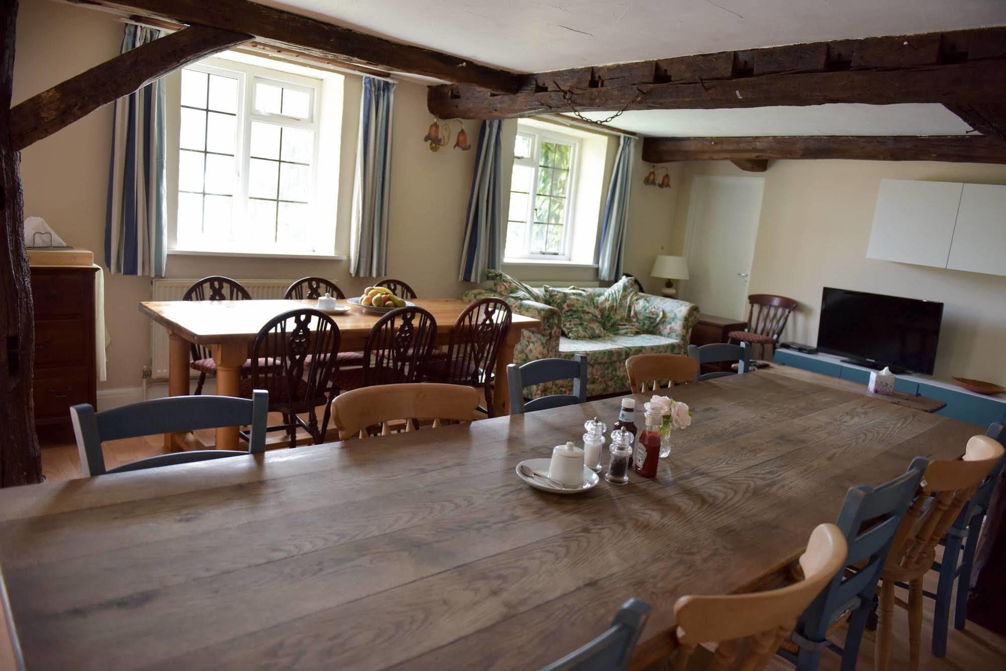Old Selden Farm B&B Clapham  Экстерьер фото